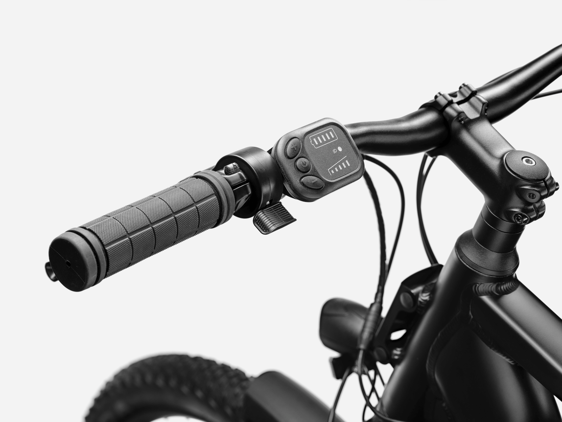 E-Bike Throttles: Thumb vs. Twist - Finding Your Ideal Control