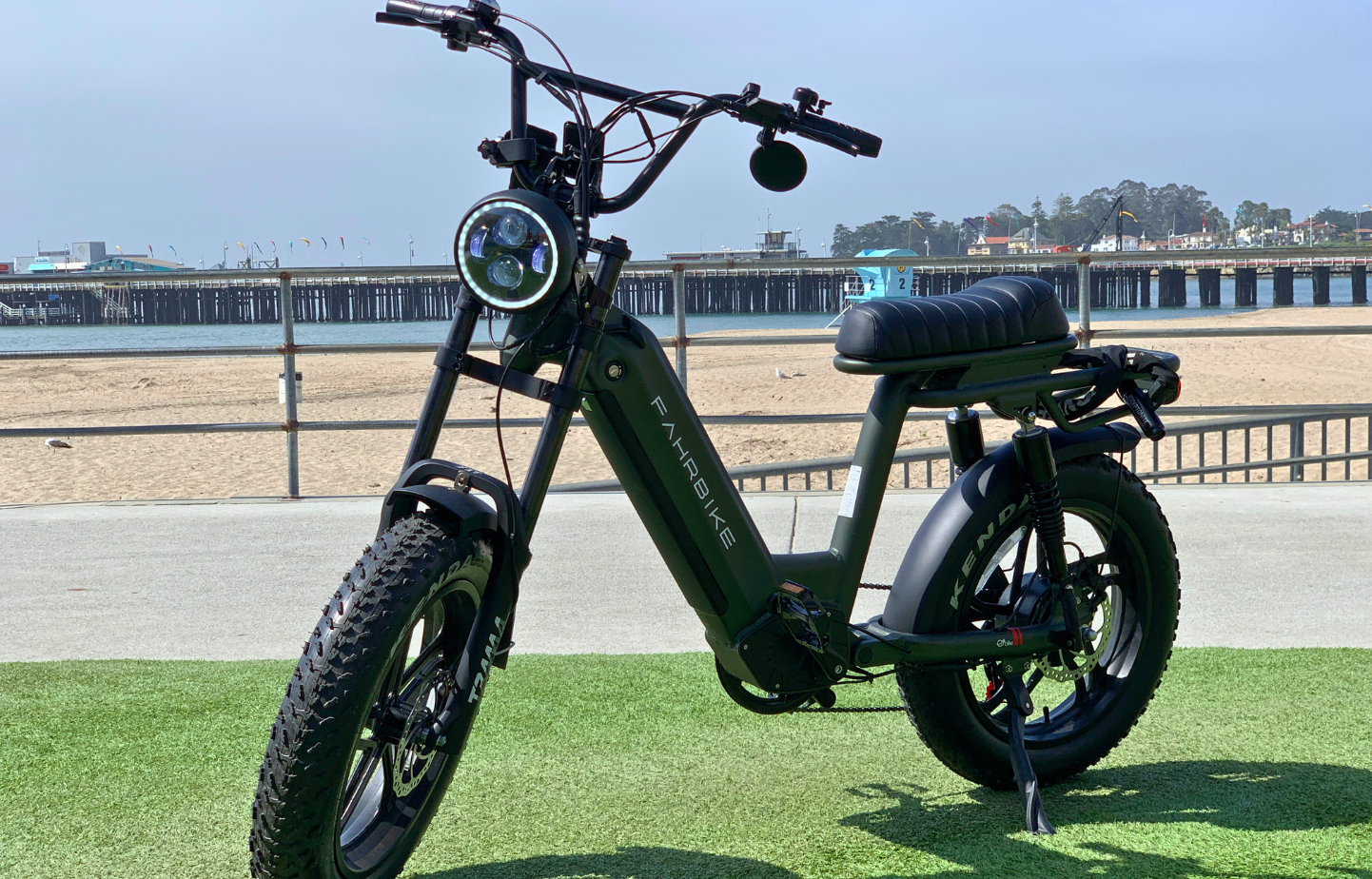 Moped Style eBike Roadster73 750W Fahrbike eBikes